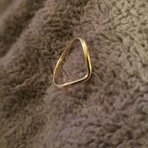 10k Yellow Gold Thumb Ring